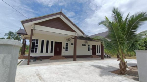 Tokiku Homestay Paka unit B